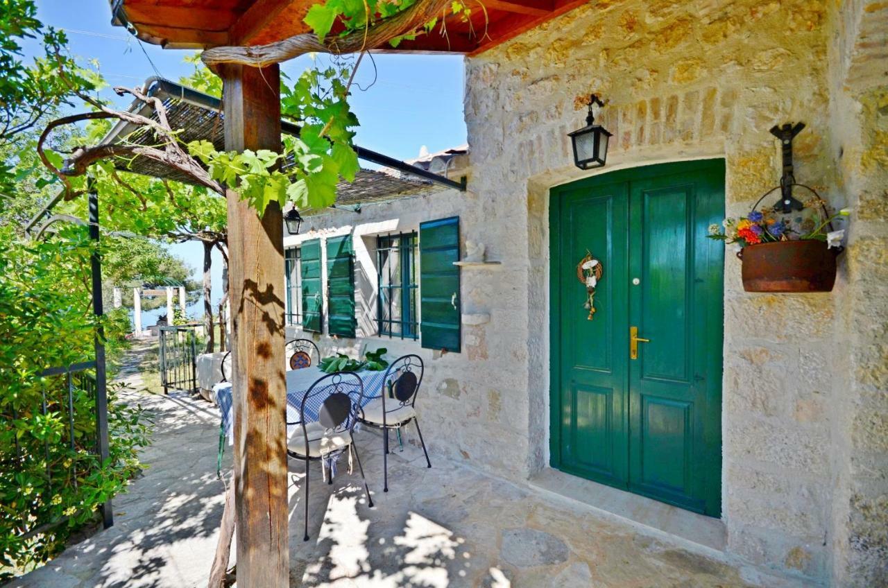 Villa House Dobrila à Igrane Extérieur photo
